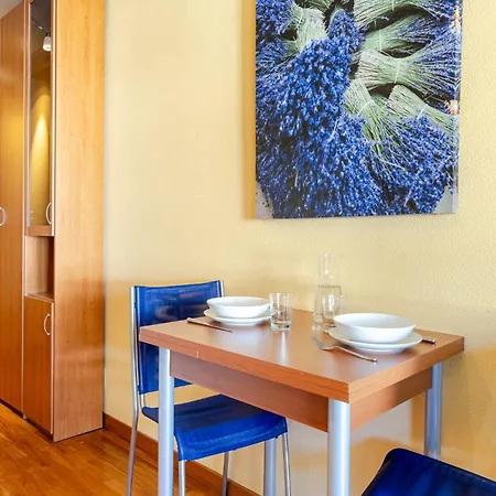 Hostdomus - Center Apartamento Sestriere