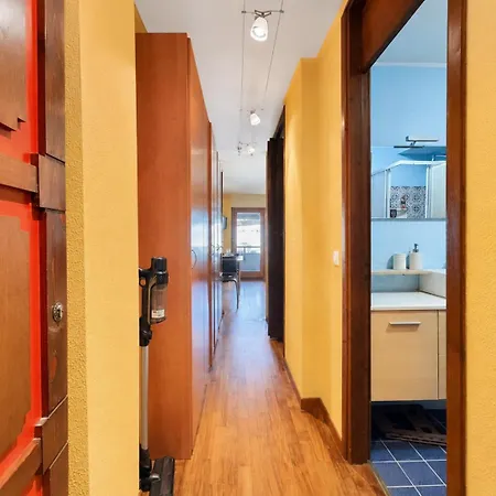 Appartement Hostdomus - Center *