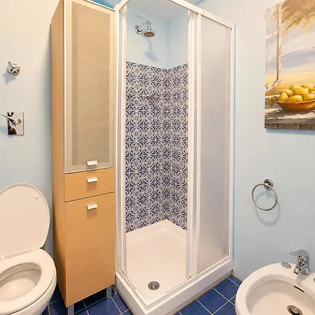 Hostdomus - Center Apartamento *