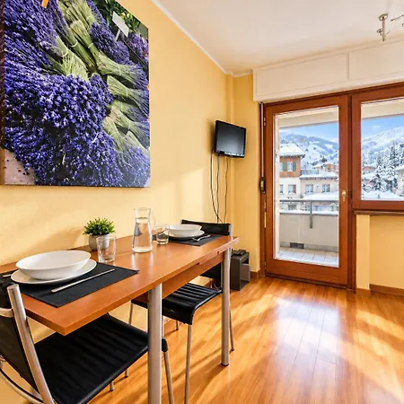 Hostdomus - Center Appartement Sestrières