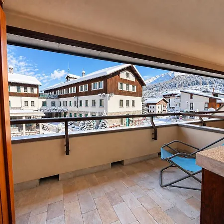 Hostdomus - Center Appartement *